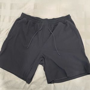 Lululemon Men’s 9in rip stop stretch shorts